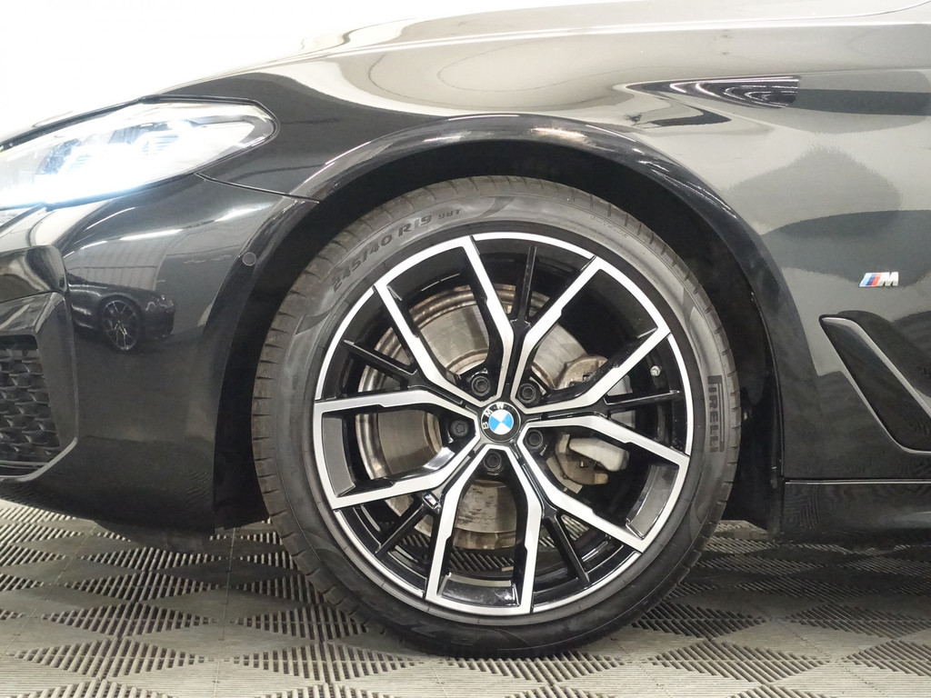 
BMW 5 Serie 520D M Sport Aut- Ambient light, 360 Camera, Panodak, Nappa Leder, Laserlight vol									
