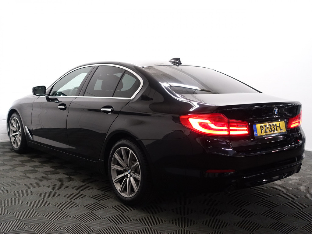 
BMW 5 Serie 520i High Executive Aut- Head Up, Nappa Leder Interieur, Xenon Led, Virtual Cockpit vol									