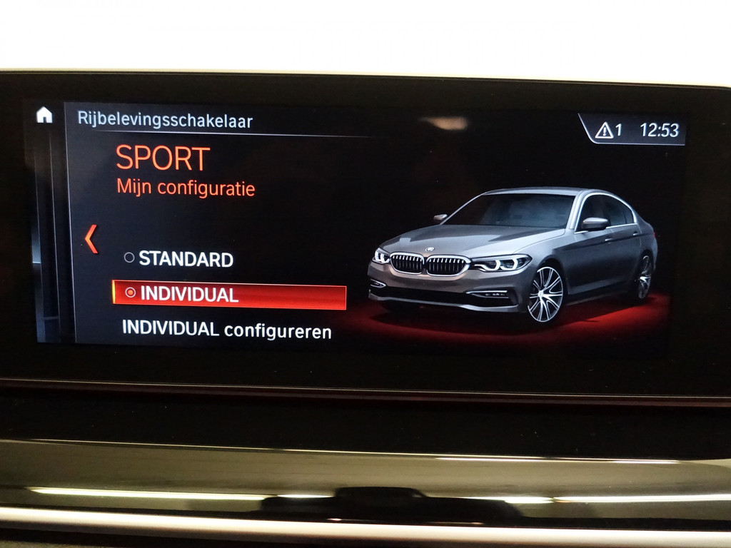 
BMW 5 Serie 520i High Executive Aut- Head Up, Nappa Leder Interieur, Xenon Led, Virtual Cockpit vol									