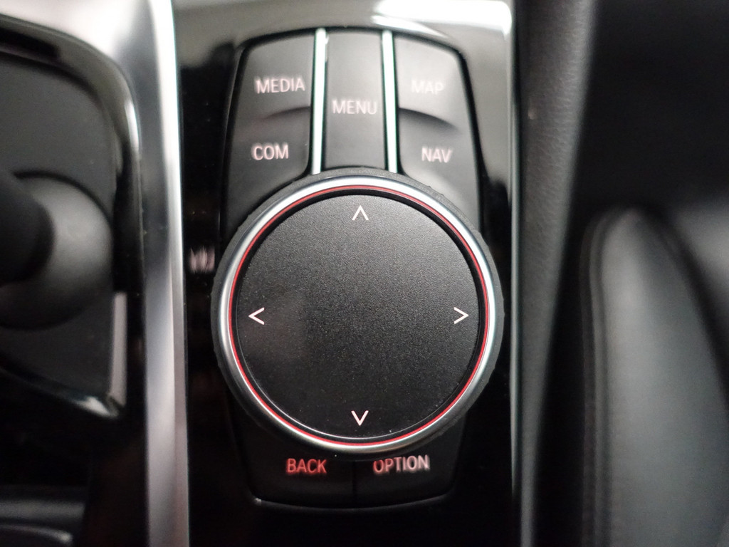 
BMW 5 Serie 520i High Executive Aut- Head Up, Nappa Leder Interieur, Xenon Led, Virtual Cockpit vol									