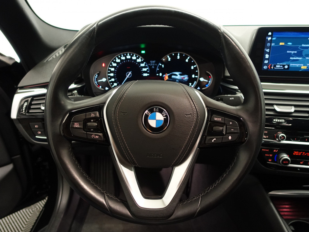 
BMW 5 Serie 520i High Executive Aut- Head Up, Nappa Leder Interieur, Xenon Led, Virtual Cockpit vol									