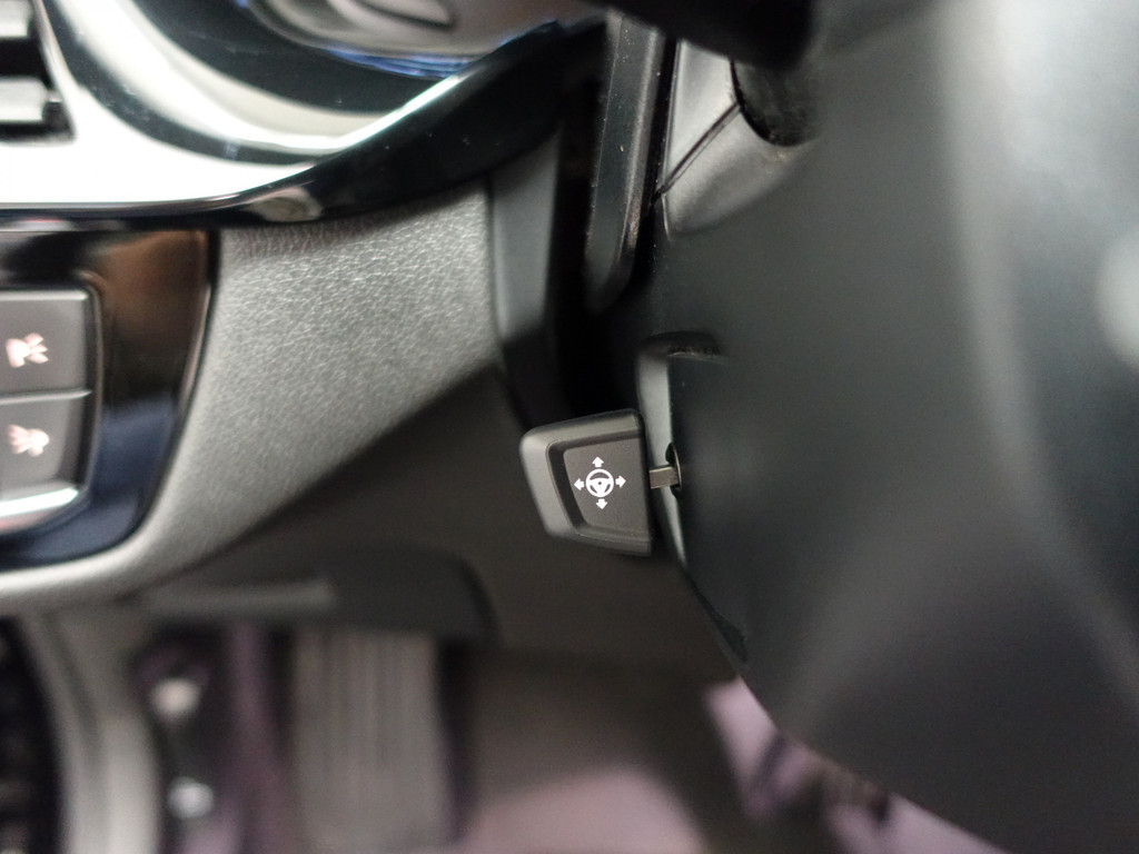 
BMW 5 Serie 520i High Executive Aut- Head Up, Nappa Leder Interieur, Xenon Led, Virtual Cockpit vol									