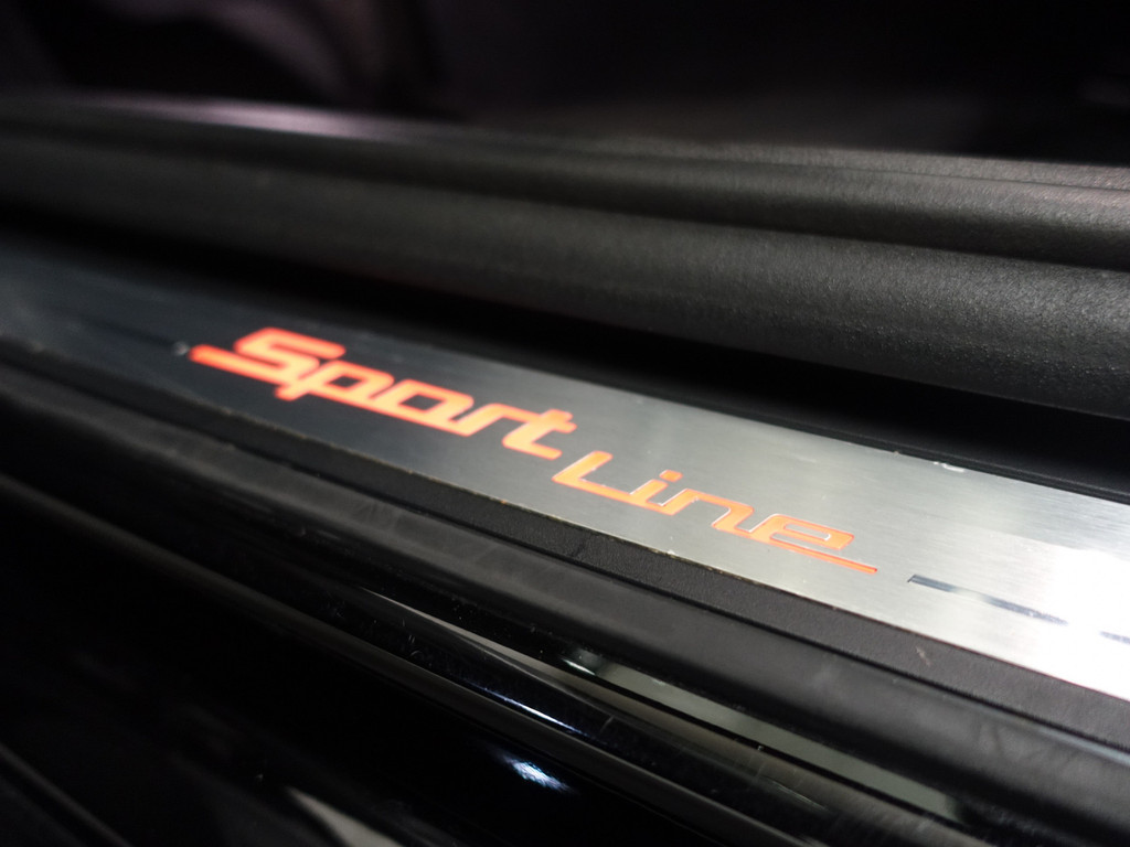 
BMW 5 Serie 520i High Executive Aut- Head Up, Nappa Leder Interieur, Xenon Led, Virtual Cockpit vol									