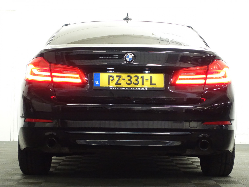 
BMW 5 Serie 520i High Executive Aut- Head Up, Nappa Leder Interieur, Xenon Led, Virtual Cockpit vol									