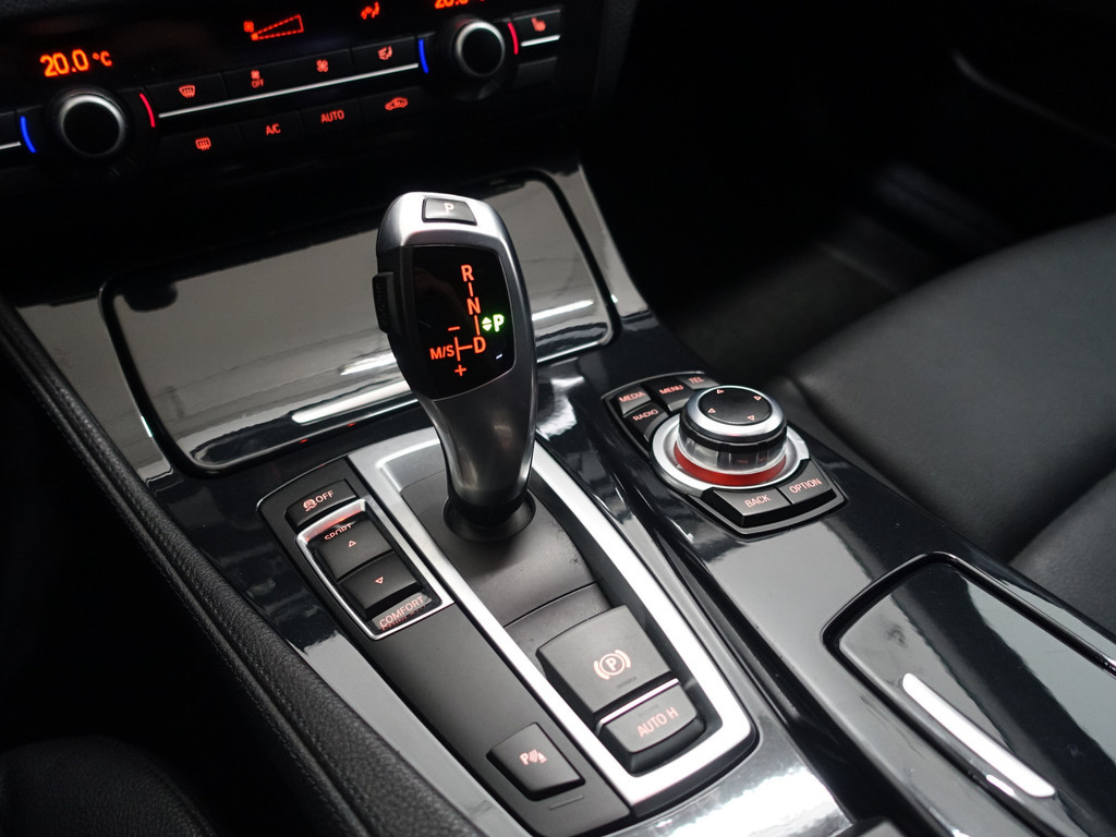 
BMW 5 Serie F10 520i High Exe M Sport Aut- Xenon Led, Leder, Clima, Verwarmd Elektrische interieur vol									