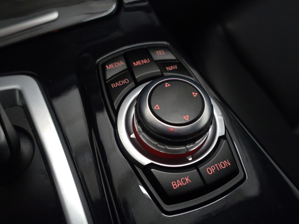 
BMW 5 Serie F10 520i High Exe M Sport Aut- Xenon Led, Leder, Clima, Verwarmd Elektrische interieur vol									