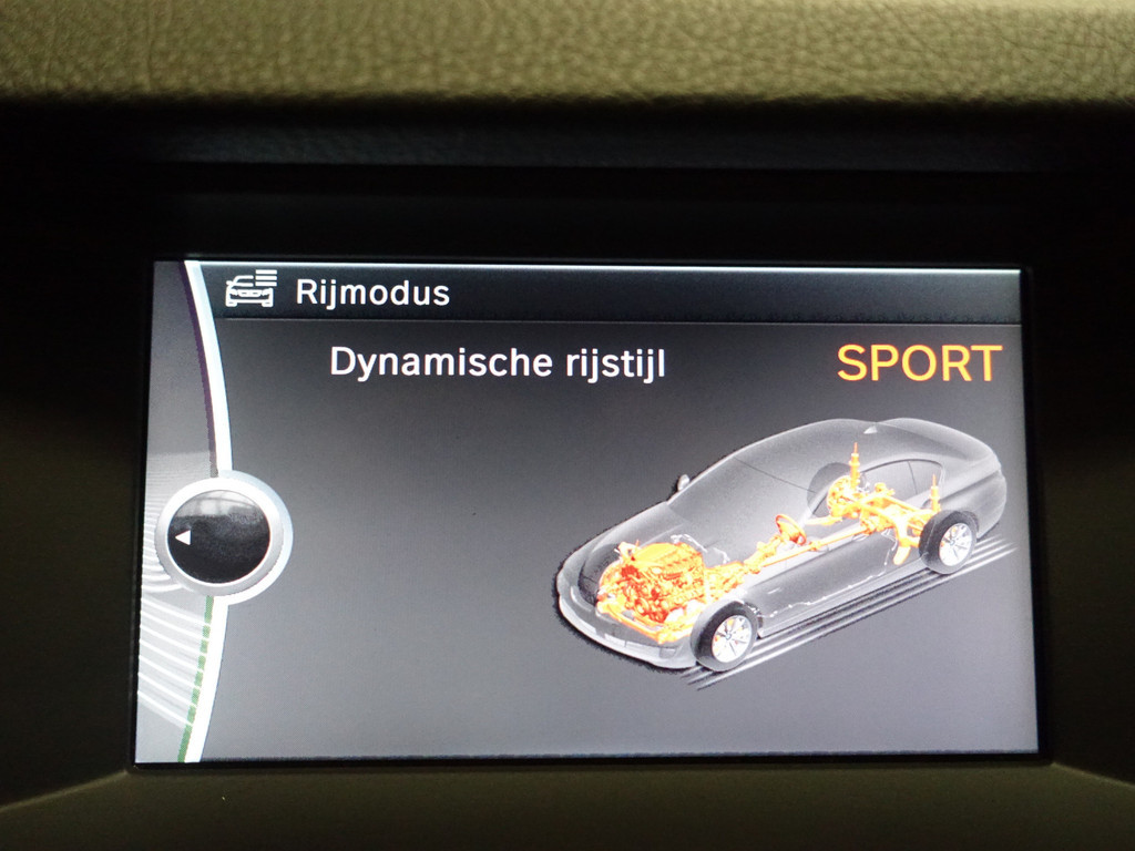 
BMW 5 Serie F10 520i High Exe M Sport Aut- Xenon Led, Leder, Clima, Verwarmd Elektrische interieur vol									