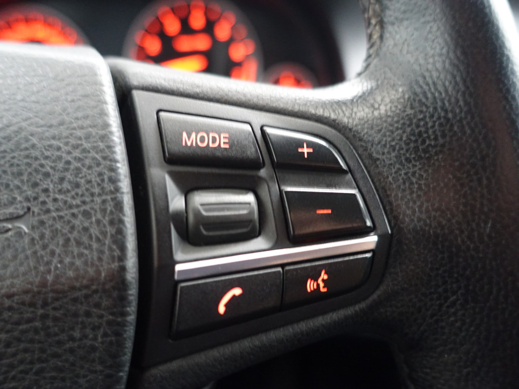 
BMW 5 Serie F10 520i High Exe M Sport Aut- Xenon Led, Leder, Clima, Verwarmd Elektrische interieur vol									