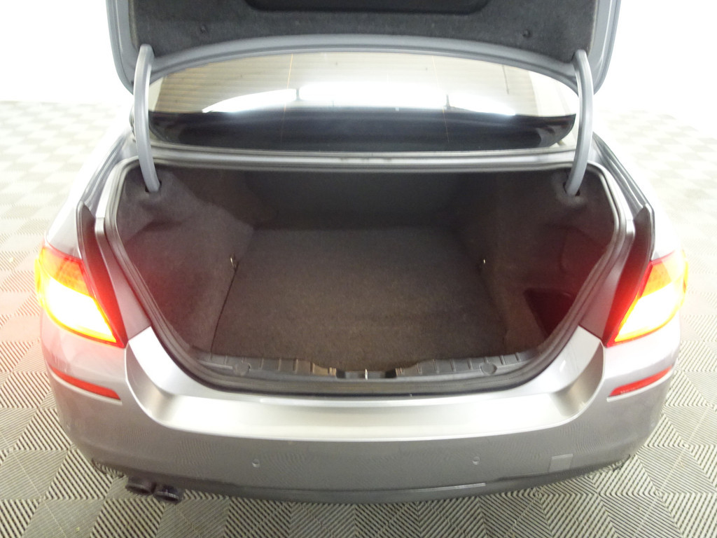 
BMW 5 Serie F10 520i High Exe M Sport Aut- Xenon Led, Leder, Clima, Verwarmd Elektrische interieur vol									