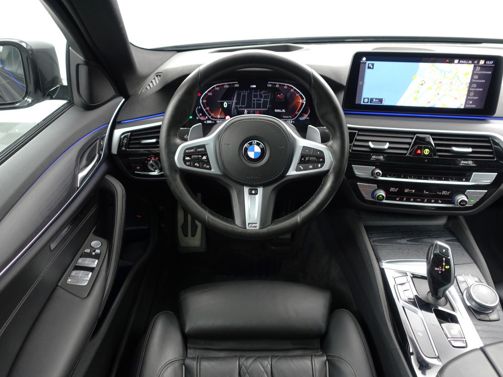 
BMW 5 Serie 530i M Performance Aut- Schuifdak, Sport Uitlaat, Sfeerverlichting, Head Up, Memory Seats, Laser Led vol									