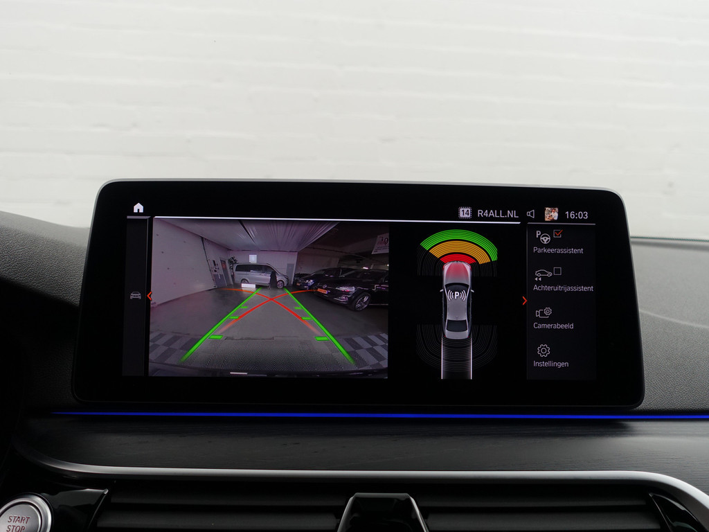 
BMW 5 Serie 530i M Performance Aut- Schuifdak, Sport Uitlaat, Sfeerverlichting, Head Up, Memory Seats, Laser Led vol									