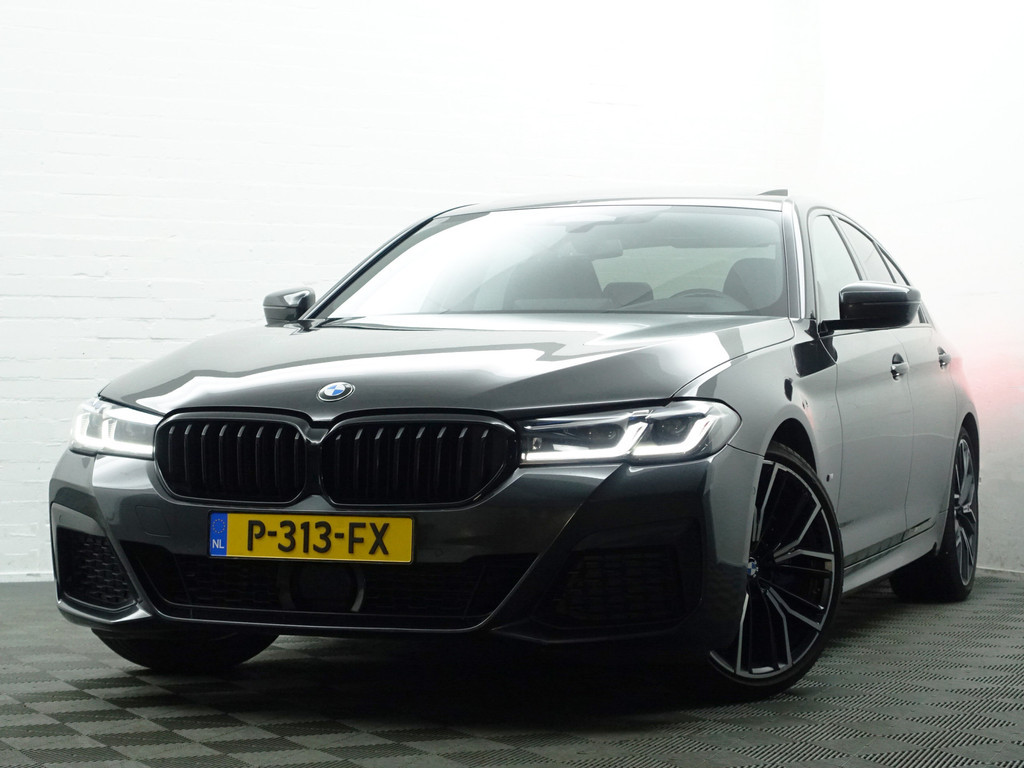 
BMW 5 Serie 530i M Performance Aut- Schuifdak, Sport Uitlaat, Sfeerverlichting, Head Up, Memory Seats, Laser Led vol									