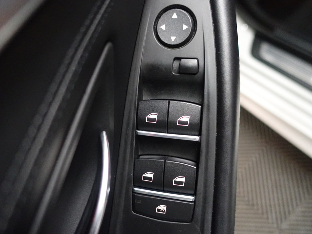 
BMW 5 Serie M550xd Performance 380Pk Aut- Panodak, Xenon Led, Camera, Virtual Cockpit, Head Up, Memory vol									