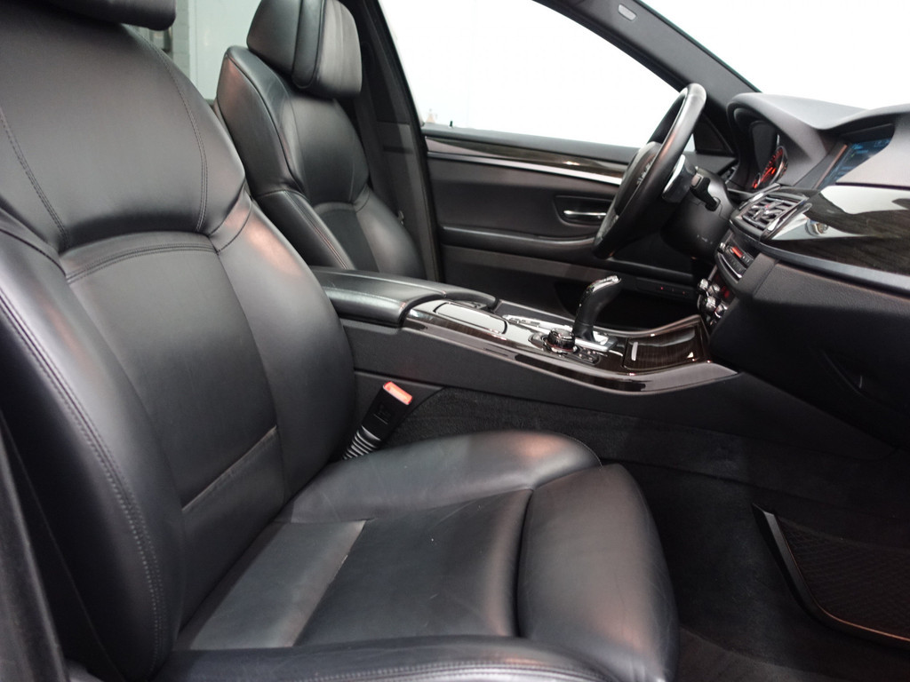 
BMW 5 Serie M550xd Performance 380Pk Aut- Panodak, Xenon Led, Camera, Virtual Cockpit, Head Up, Memory vol									