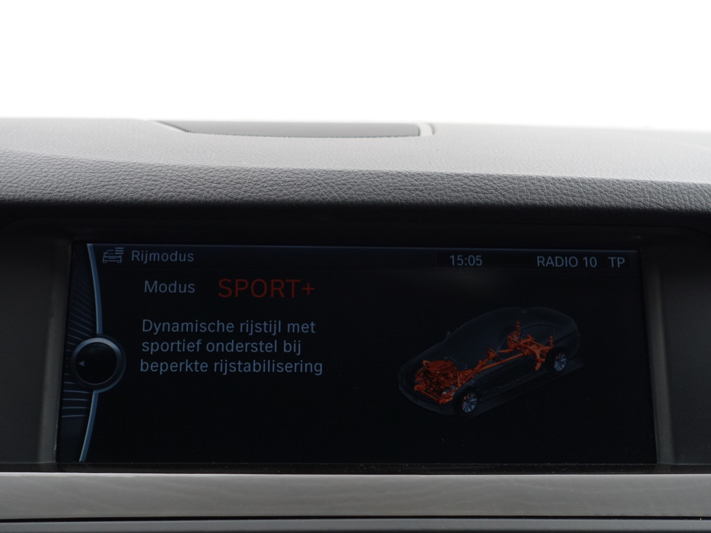 
								BMW 5 Serie 550xi M Sport Aut- Dealer Onderhouden, Soft Close, Schuifdak, Head Up, Memory, Xenon Led, Camera vol									