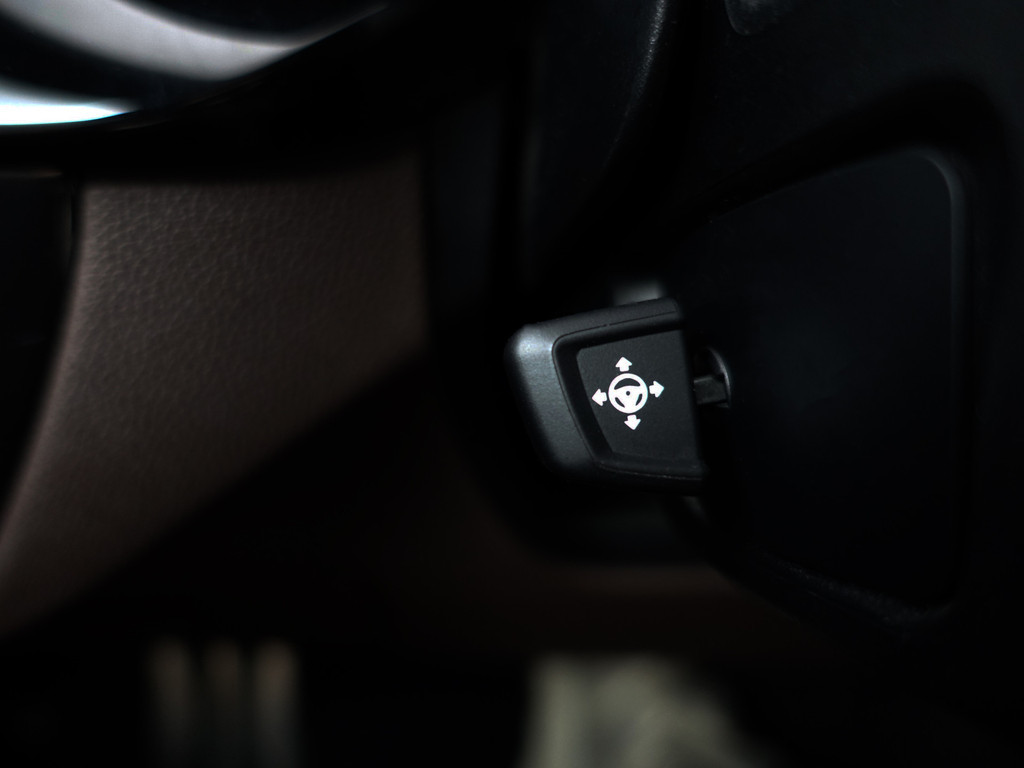 
BMW 5 Serie 530e iPerformance M Sport Aut- Schuifdak, Memory, 360 Camera, Stuur/Stoelverwarming, Sfeerverlichting vol									