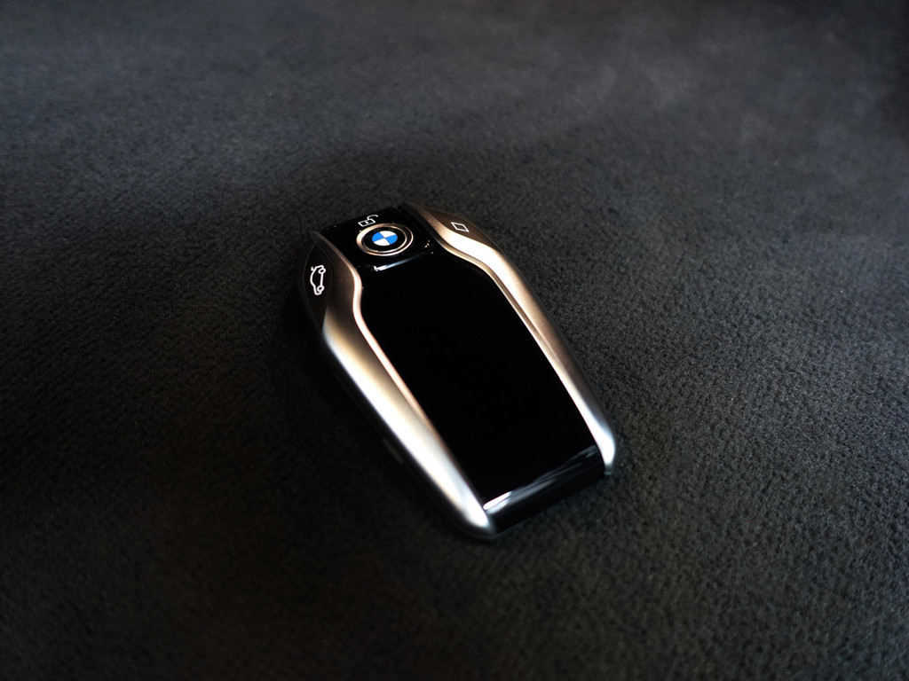 
BMW 5 Serie 530e iPerformance M Sport Aut- Schuifdak, Memory, 360 Camera, Stuur/Stoelverwarming, Sfeerverlichting vol									