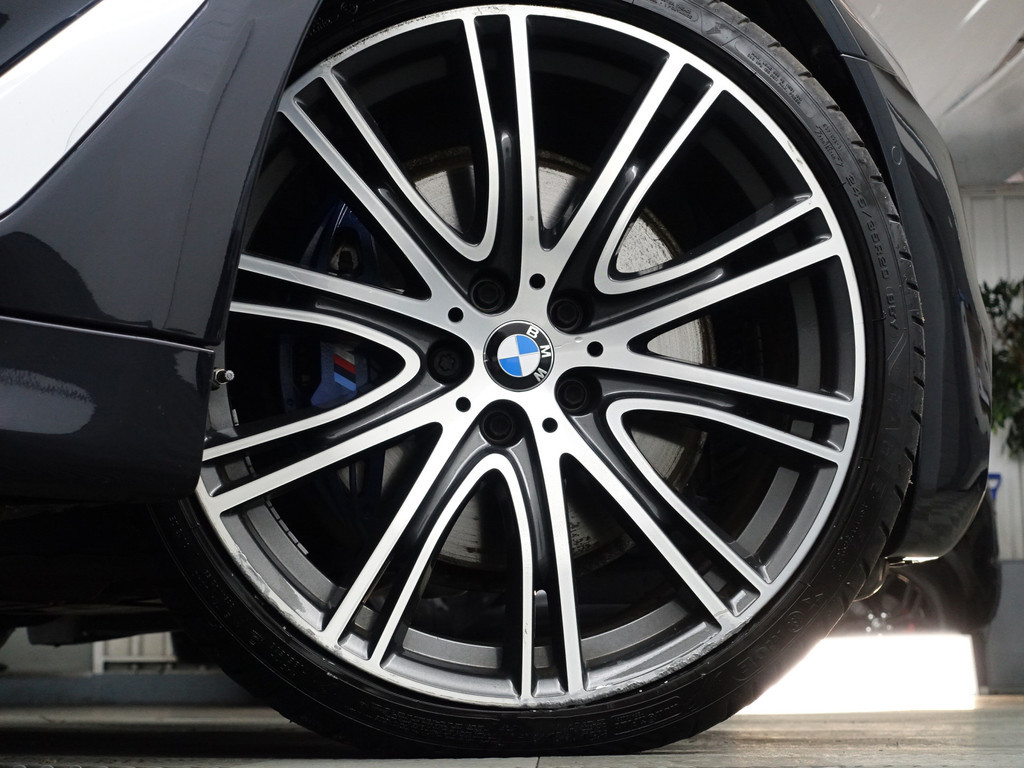 
BMW 5 Serie 530e iPerformance M Sport Aut- Schuifdak, Memory, 360 Camera, Stuur/Stoelverwarming, Sfeerverlichting vol									