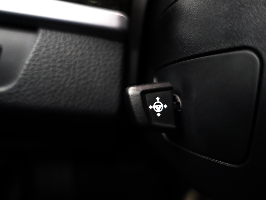 
BMW 5 Serie 528i High Executive+ Aut- Schuifdak, Soft Close, Head Up, Camera, Memory, Standkachel, Elek Trekhaak, Virtual Cockpit vol									