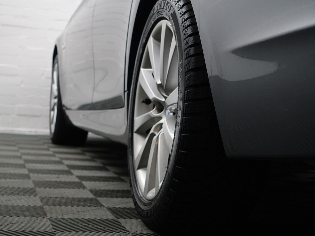 
BMW 5 Serie 528i High Executive+ Aut- Schuifdak, Soft Close, Head Up, Camera, Memory, Standkachel, Elek Trekhaak, Virtual Cockpit vol									