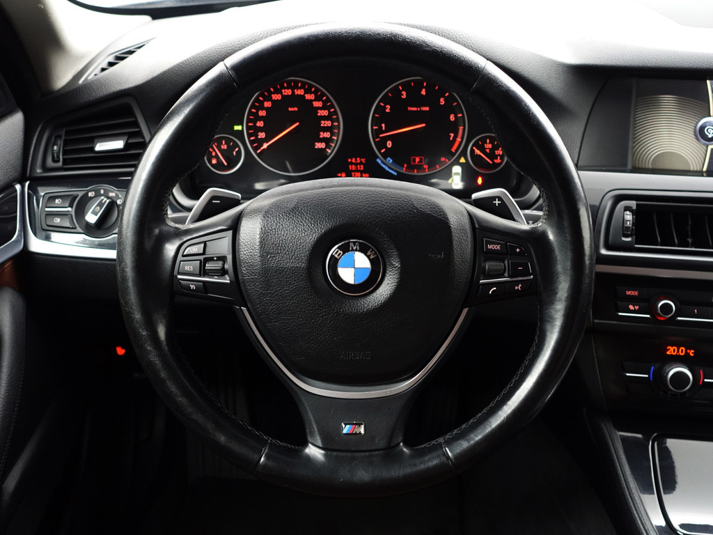 
								BMW 5 Serie F10 523i M Performance Aut- Xenon Led, Sport Leder Interieur, Cruise, Clima, Bluetooth Audio vol									