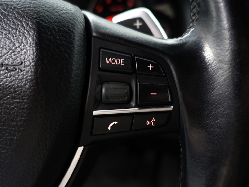 
								BMW 5 Serie F10 523i M Performance Aut- Xenon Led, Sport Leder Interieur, Cruise, Clima, Bluetooth Audio vol									