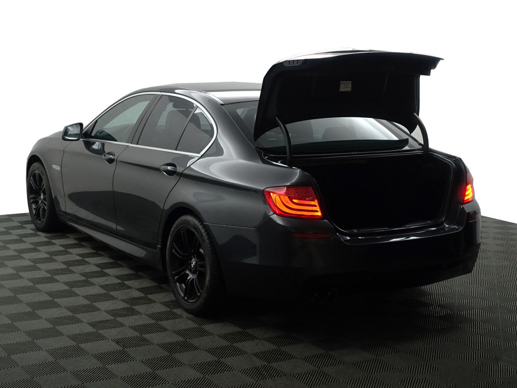 
								BMW 5 Serie F10 523i M Performance Aut- Xenon Led, Sport Leder Interieur, Cruise, Clima, Bluetooth Audio vol									
