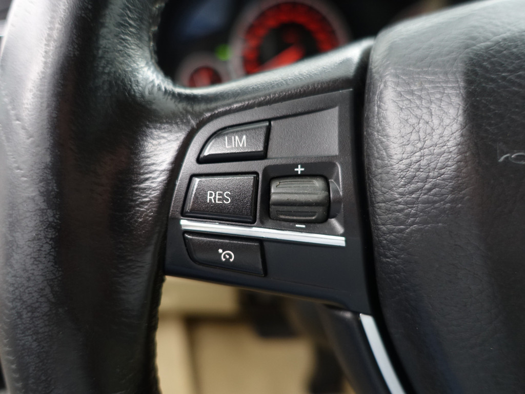 
BMW 5 Serie 528i M Sport Aut- Harman Kardon, Xenon Led, Head Up, Virtual Cockpit, Park Assist, Sport Leder Interieur vol									