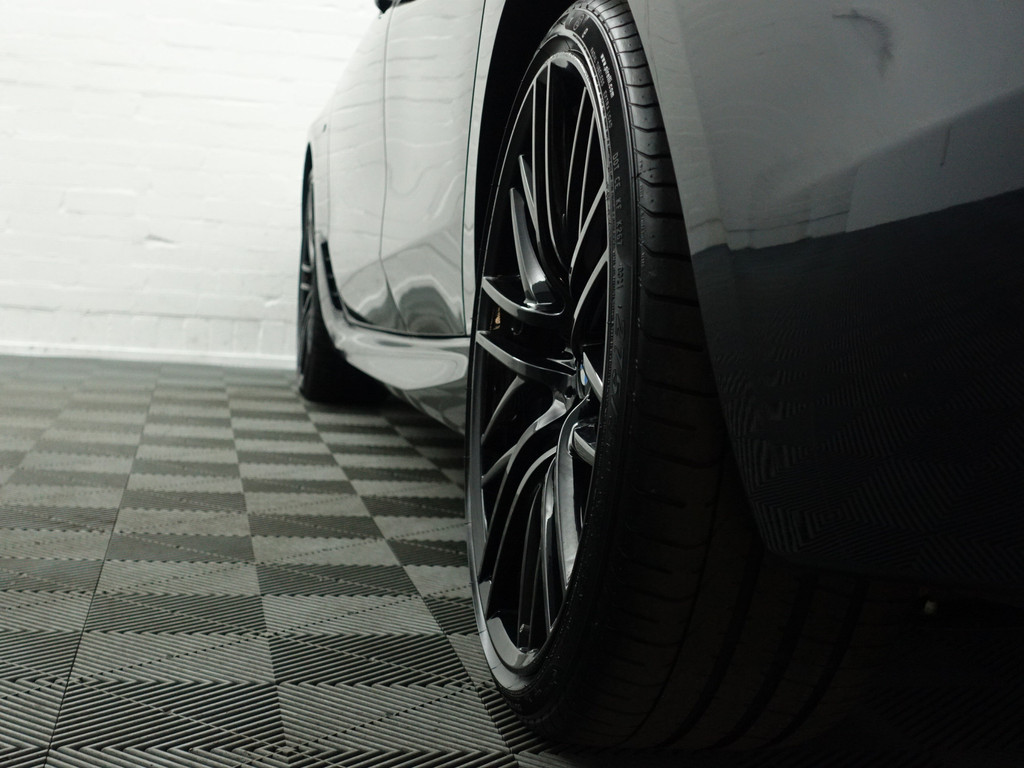 
BMW 6 Serie Gran Turismo 620d M Sport Black Edition Aut- Massage Seats, 360 Camera, Harman Kardon, Sfeerverlichting, Carplay vol									