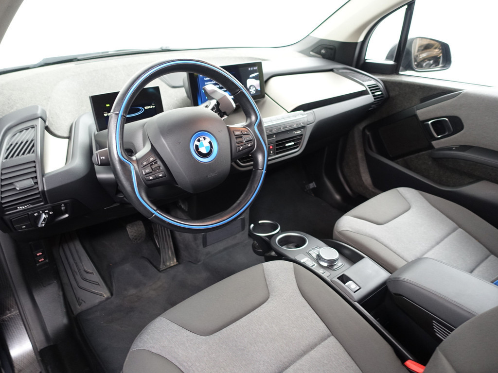 
								BMW i3 Basis iPerformance 94Ah 33 kWh M Sport- Panoramadak, Harman Kardon, Camera, Navi, Xenon Led, Stoelverwarming vol									
