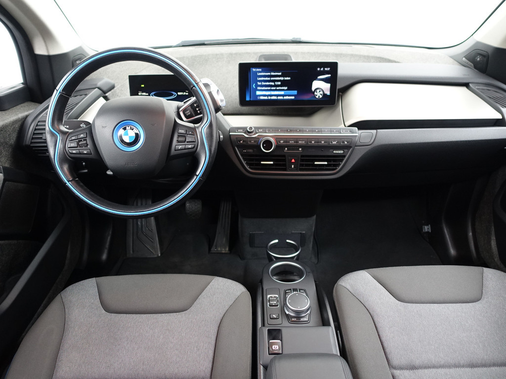 
								BMW i3 Basis iPerformance 94Ah 33 kWh M Sport- Panoramadak, Harman Kardon, Camera, Navi, Xenon Led, Stoelverwarming vol									