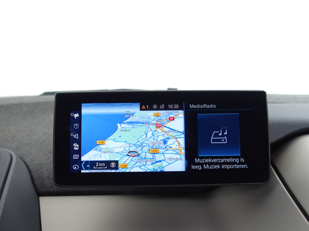 
								BMW i3 Basis iPerformance 94Ah 33 kWh M Sport- Panoramadak, Harman Kardon, Camera, Navi, Xenon Led, Stoelverwarming vol									