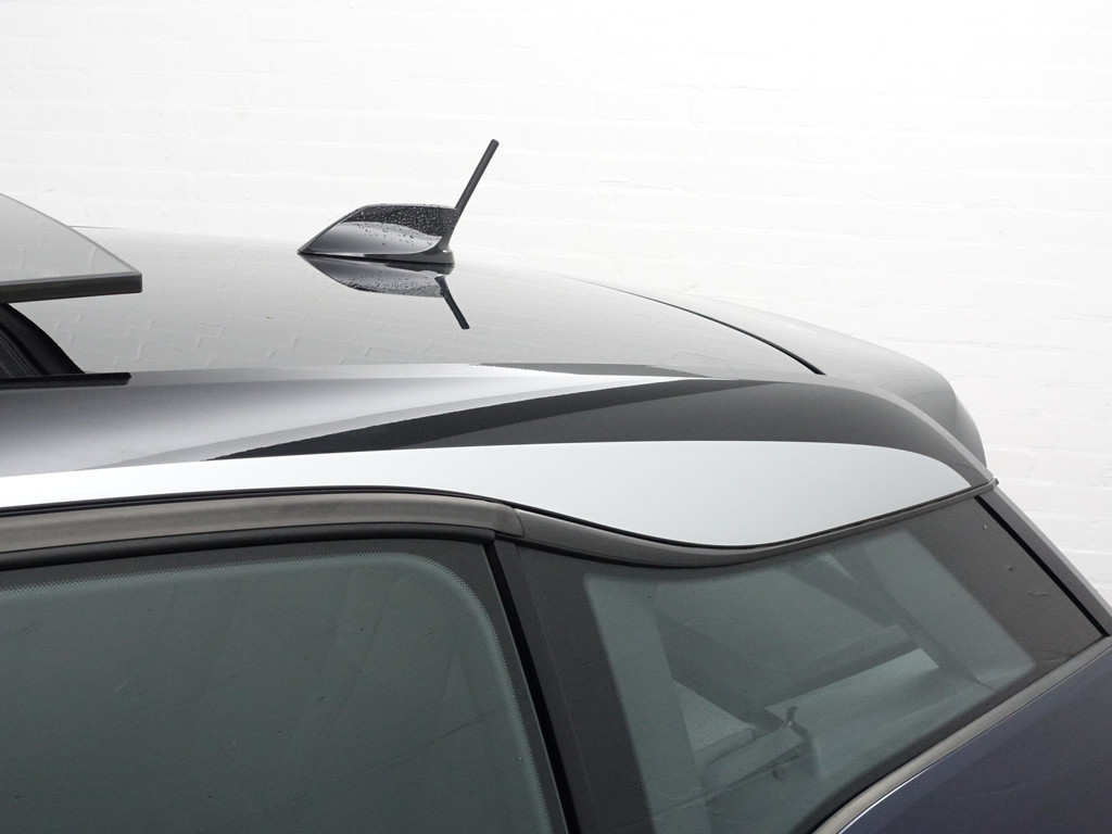 
								BMW i3 Basis iPerformance 94Ah 33 kWh M Sport- Panoramadak, Harman Kardon, Camera, Navi, Xenon Led, Stoelverwarming vol									