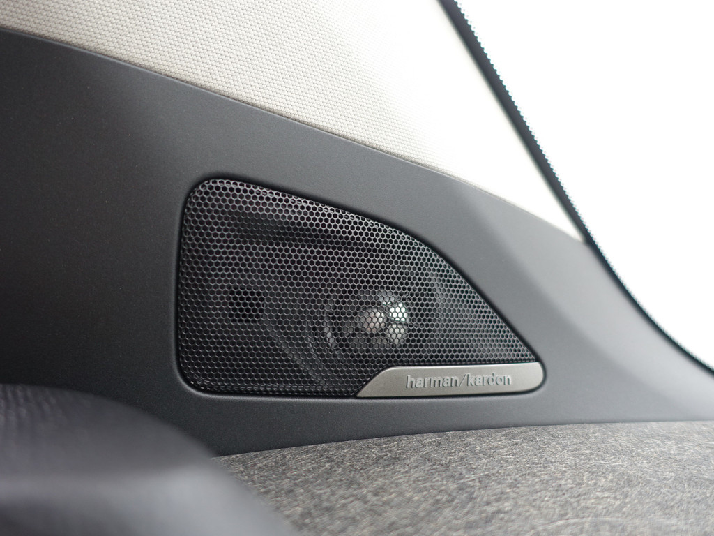 
								BMW i3 Basis High Executive 22 kWh Aut- Harman Kardon, Xenon Led, Camera, Navi, Stoelverwarming vol									