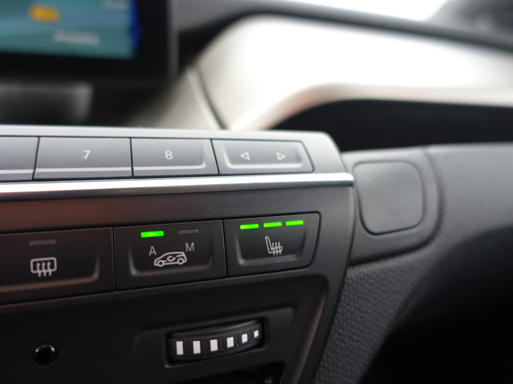 
								BMW i3 Basis High Executive 22 kWh Aut- Harman Kardon, Xenon Led, Camera, Navi, Stoelverwarming vol									