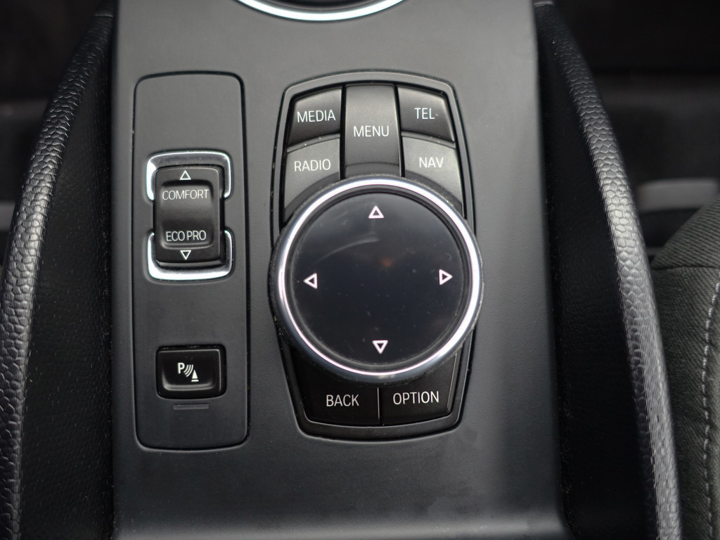 
								BMW i3 Basis High Executive 22 kWh Aut- Harman Kardon, Xenon Led, Camera, Navi, Stoelverwarming vol									