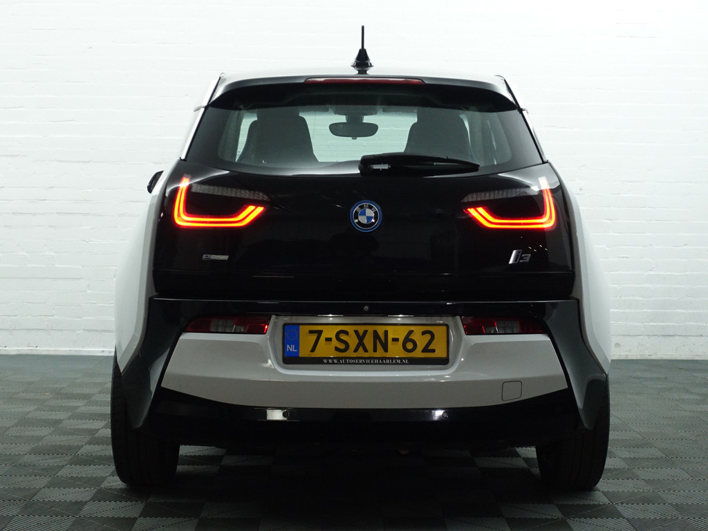 
								BMW i3 Basis High Executive 22 kWh Aut- Harman Kardon, Xenon Led, Camera, Navi, Stoelverwarming vol									