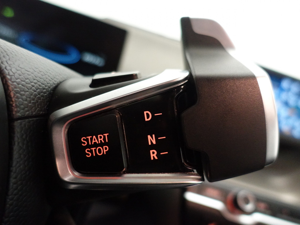 
BMW i3 Vol Elektrisch 170pk Aut- Panodak, Harman Kardon, Xenon Led, Park Assist, Dynamic Select vol									