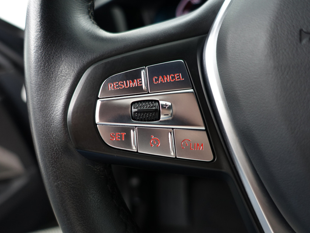 
BMW 3-serie 330e eDrive M Sport Aut- Harman Kardon, CarPlay, 360 Camera, Sport Leder Interieur, Virtual Cockpit, Xenon Led vol									