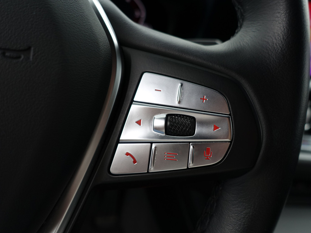 
BMW 3-serie 330e eDrive M Sport Aut- Harman Kardon, CarPlay, 360 Camera, Sport Leder Interieur, Virtual Cockpit, Xenon Led vol									