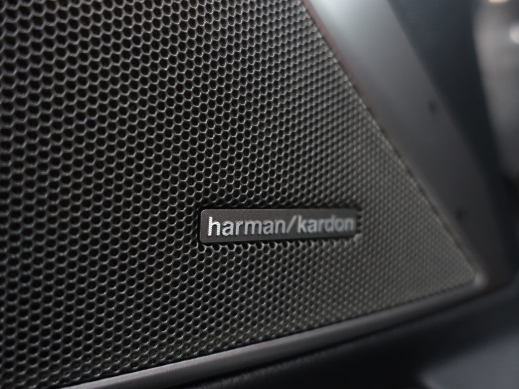 
BMW 3-serie 330e eDrive M Sport Aut- Harman Kardon, CarPlay, 360 Camera, Sport Leder Interieur, Virtual Cockpit, Xenon Led vol									