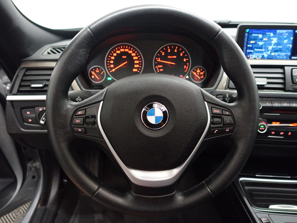
BMW 3-serie Gran Turismo 328i M-Sport Black Performance Aut- Head Up, Panodak, Xenon Led, Leder, Navi vol									