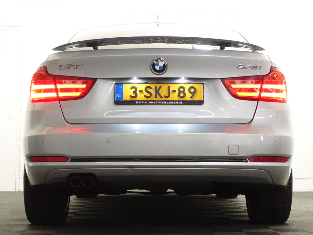 
BMW 3-serie Gran Turismo 328i M-Sport Black Performance Aut- Head Up, Panodak, Xenon Led, Leder, Navi vol									
