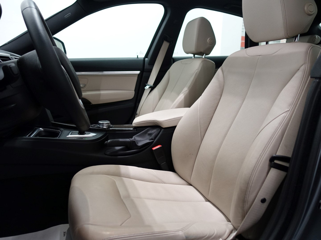 
BMW 3-serie Gran Turismo 320i M Sport Aut- Panoramadak, Sport Leder, Xenon Led, Head up, Memory vol									