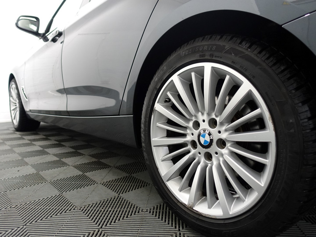 
BMW 3-serie Gran Turismo 320i M Sport Aut- Panoramadak, Sport Leder, Xenon Led, Head up, Memory vol									