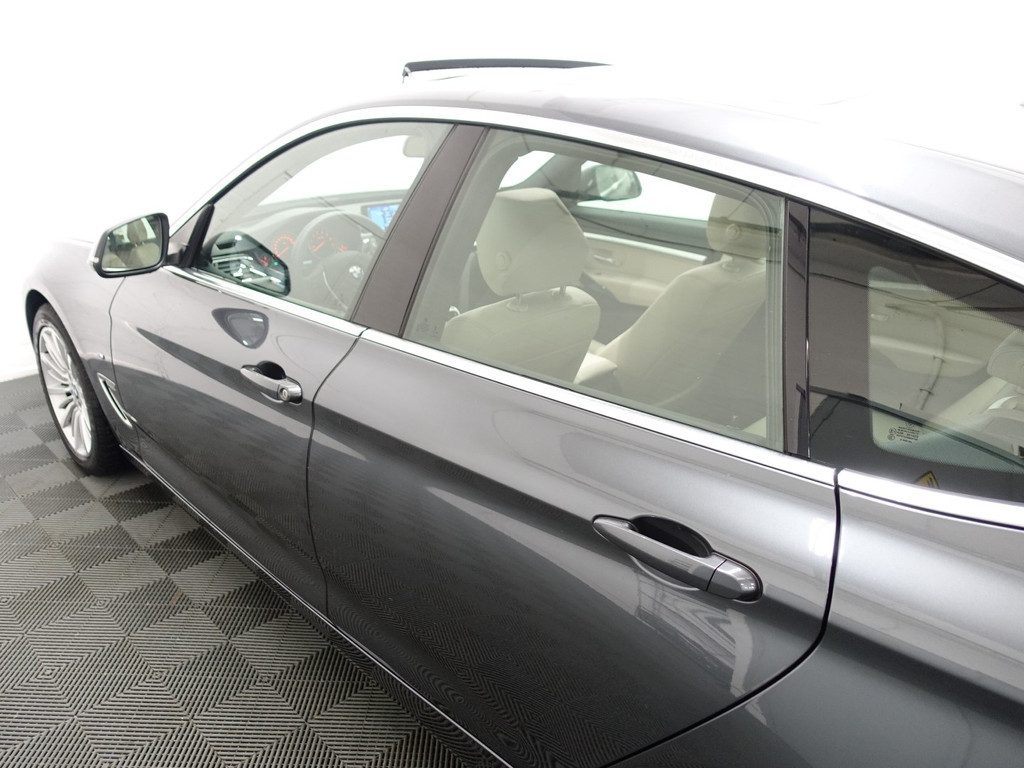 
BMW 3-serie Gran Turismo 320i M Sport Aut- Panoramadak, Sport Leder, Xenon Led, Head up, Memory vol									