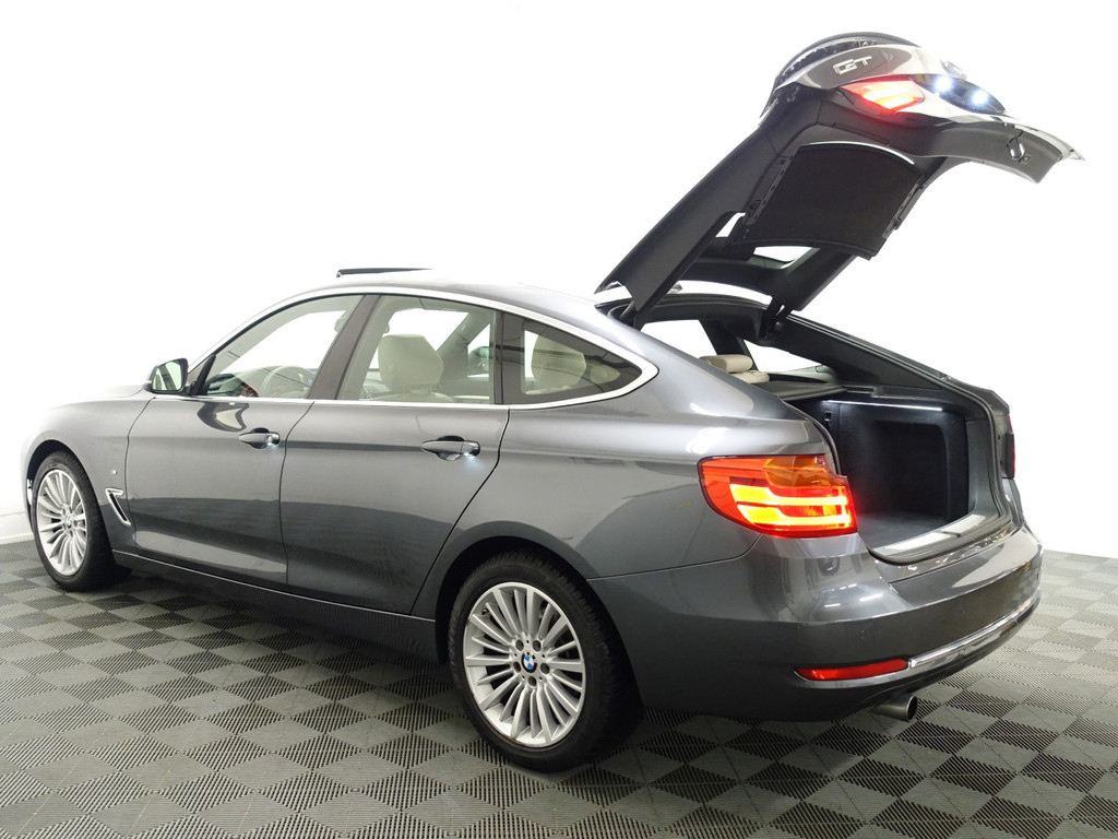 
BMW 3-serie Gran Turismo 320i M Sport Aut- Panoramadak, Sport Leder, Xenon Led, Head up, Memory vol									