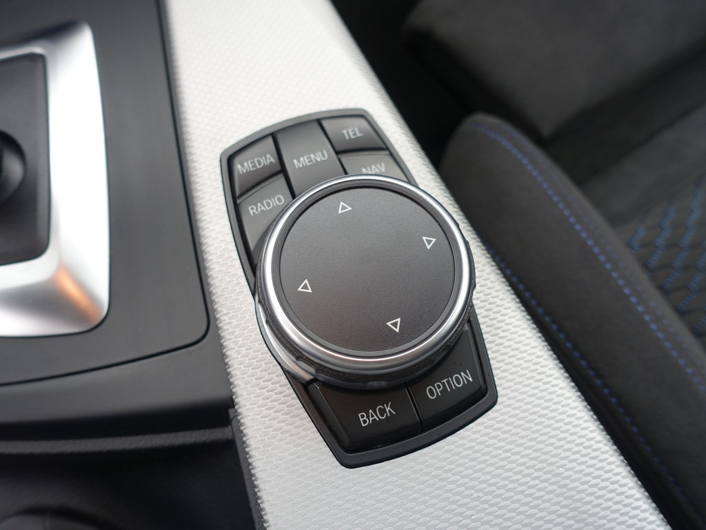 
BMW 3-serie Gran Turismo 320i 184Pk M Performance Aut- Panodak, Xenon Led, Sfeerverlichting, Alcantara Sport Interieur, Dynamic Select vol									