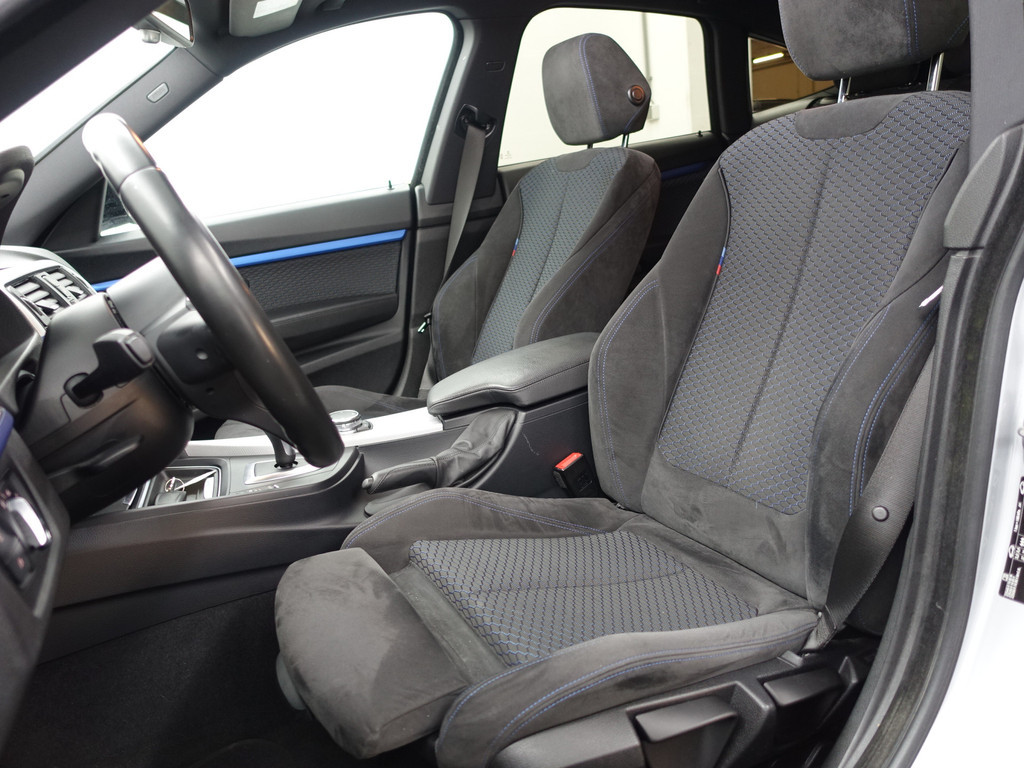 
BMW 3-serie Gran Turismo 320i 184Pk M Performance Aut- Panodak, Xenon Led, Sfeerverlichting, Alcantara Sport Interieur, Dynamic Select vol									