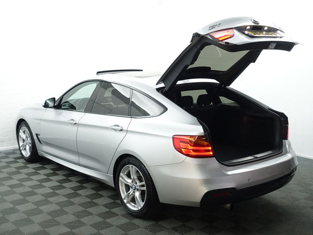 
BMW 3-serie Gran Turismo 320i 184Pk M Performance Aut- Panodak, Xenon Led, Sfeerverlichting, Alcantara Sport Interieur, Dynamic Select vol									